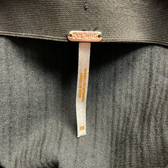 FREE People Camden Ribbed Black Mini Skirt SZ XS - Picture 10 of 10